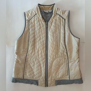 Zenergy by Chico’s Light Yellow & Gray Quilted Vest Size 2 (Med)